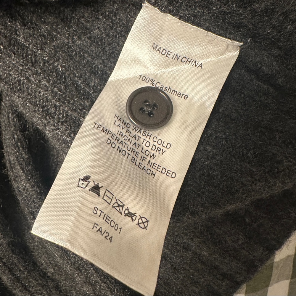 Quince Mongolian Cashmere Wide-Rib Oversized Collared Cardigan - Small - Picture 7 of 8